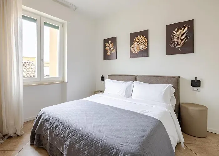 Louis Apartman
