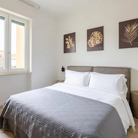 Louis Apartmán